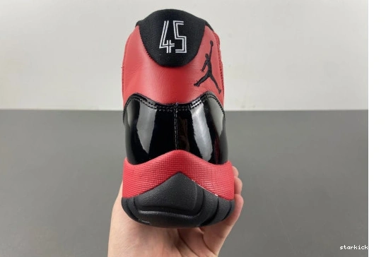 11   Jordan Air Retro CT8012-600 CT8012-600  0513